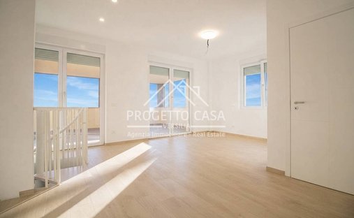 Apartment in Lido di Camaiore, Camaiore, Tuscany 1