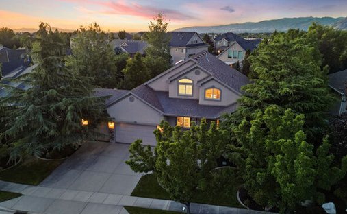 House in Sandy, Utah, United States 1