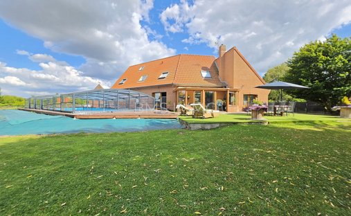 House in Moncheaux, Hauts-de-France, France 1