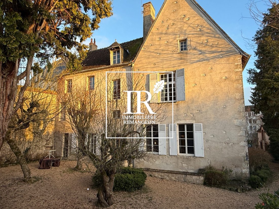 House in Bourges, Centre-Val de Loire, France 2 - 18323649