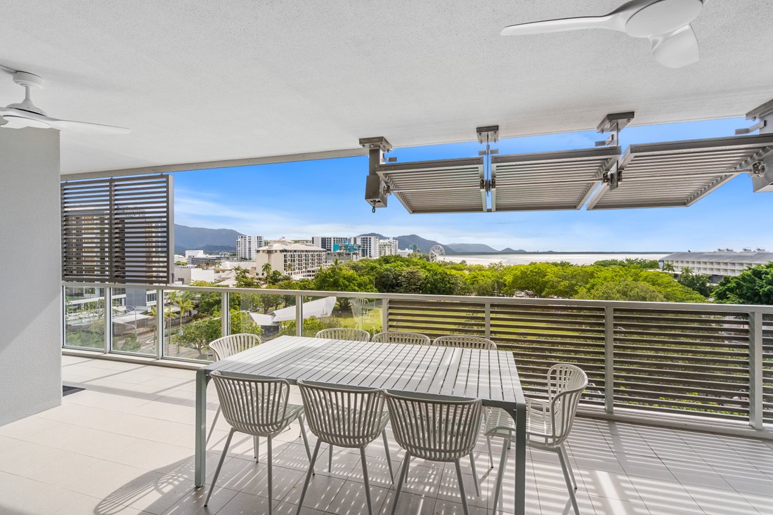 House in Cairns City, Queensland, Australia 1 - 18323804