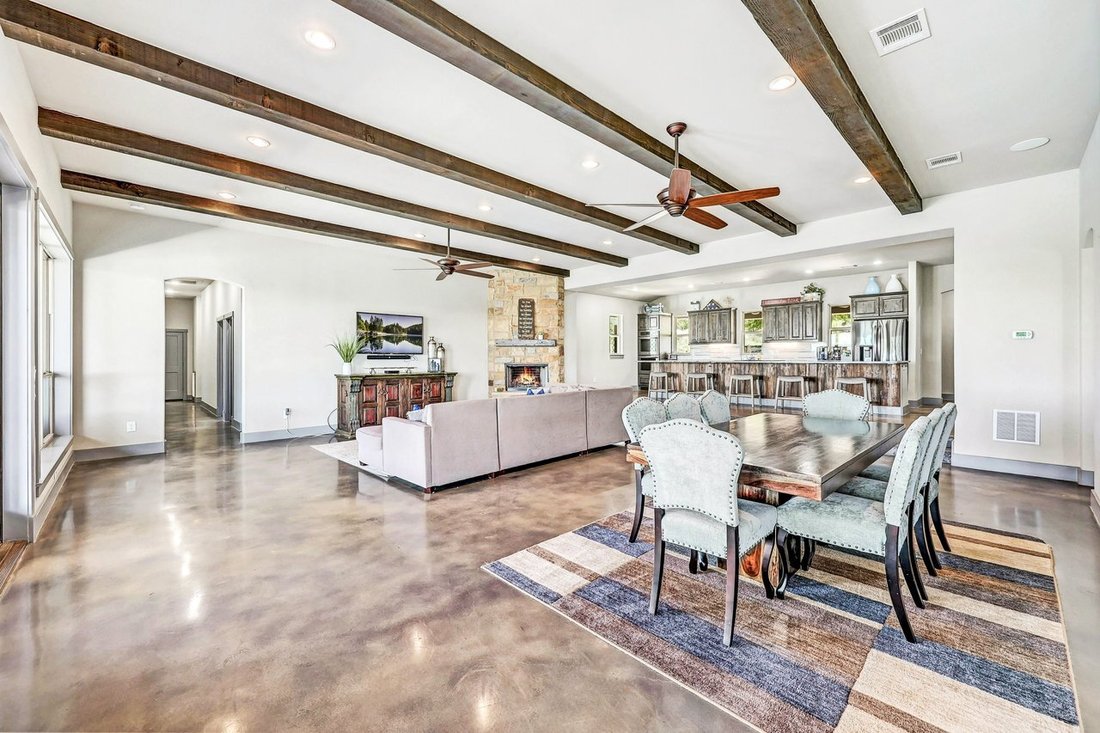 House in Spicewood, Texas, United States 4 - 18323585
