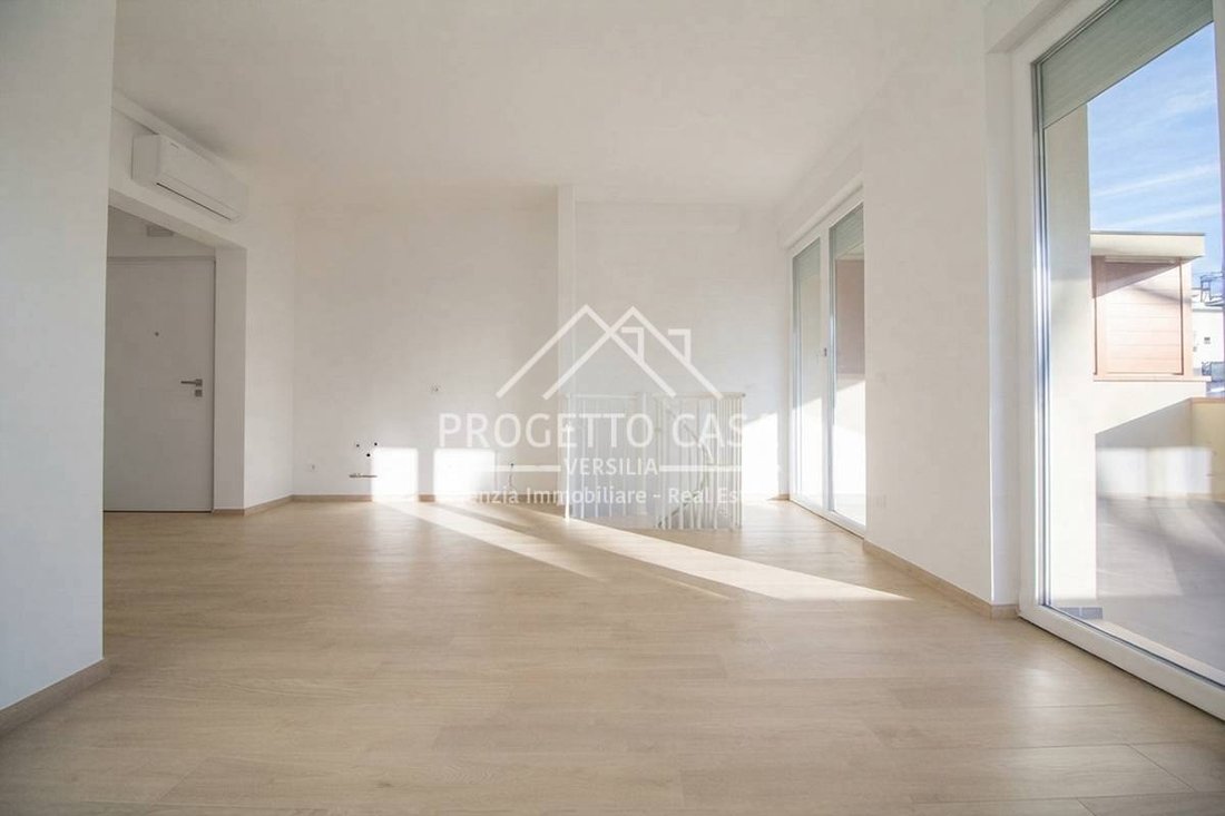 Apartment in Lido di Camaiore, Camaiore, Tuscany 4 - 16317461