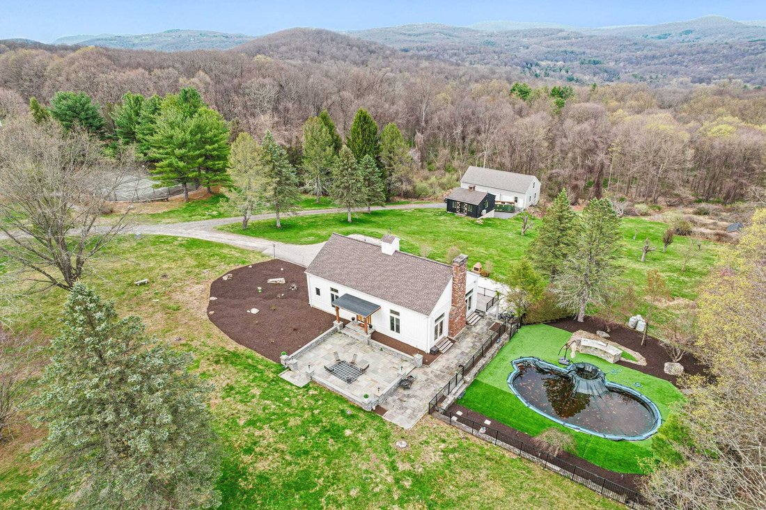 Maison à New Milford, Connecticut, États-Unis 1 - 17709564