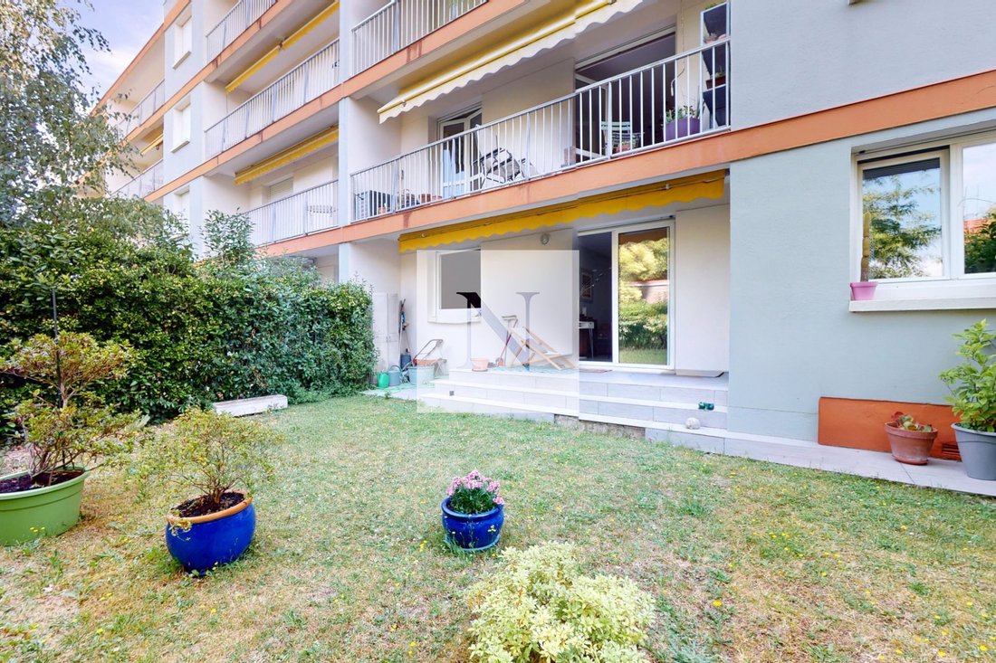 Apartment in Port Neuf, La Rochelle, France 1 - 18229299