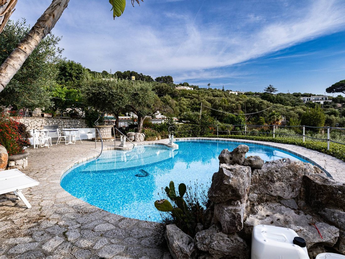 Villa in Anacapri, Campania, Italy 2 - 18323439