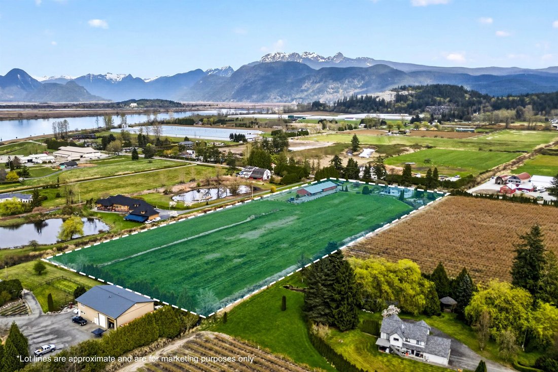 House in Pitt Meadows, British Columbia, Canada 1 - 18323491