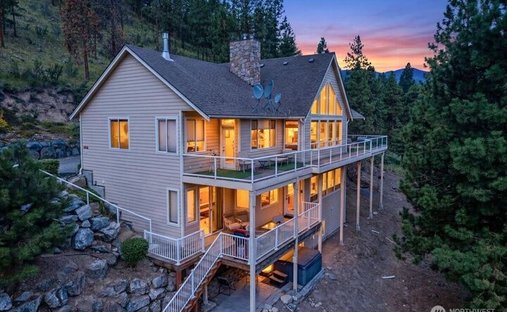 House in Manson, Washington, United States 1