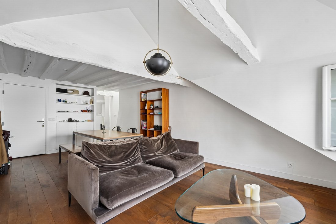 Apartment in Saint Germain des Prés, Paris 6e Arrondissement, Paris 4 - 18323900
