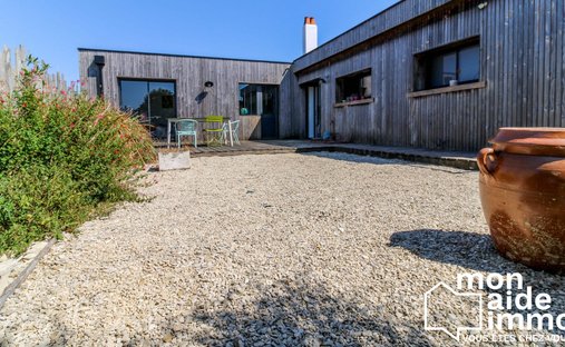 House in Marsilly, Nouvelle-Aquitaine, France 1