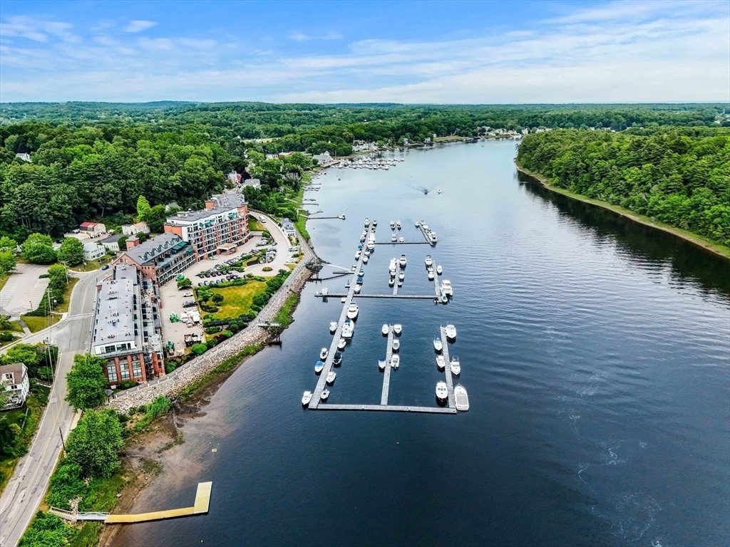 House in Amesbury, Massachusetts, United States 1 - 18323486