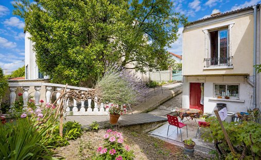 House in Arrondissement of Bobigny, Ile-de-France, France 1
