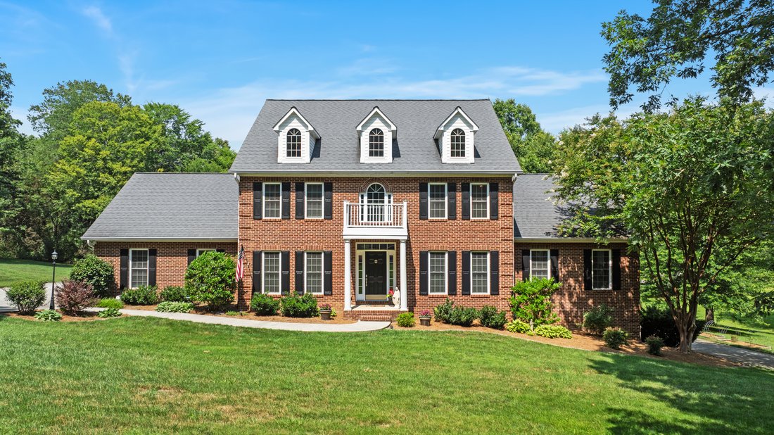 Etowah, Tennessee, United States 1 - 18323893
