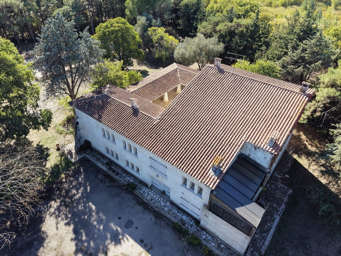 Country House in Vergèze, Occitania, France 2 - 18323753
