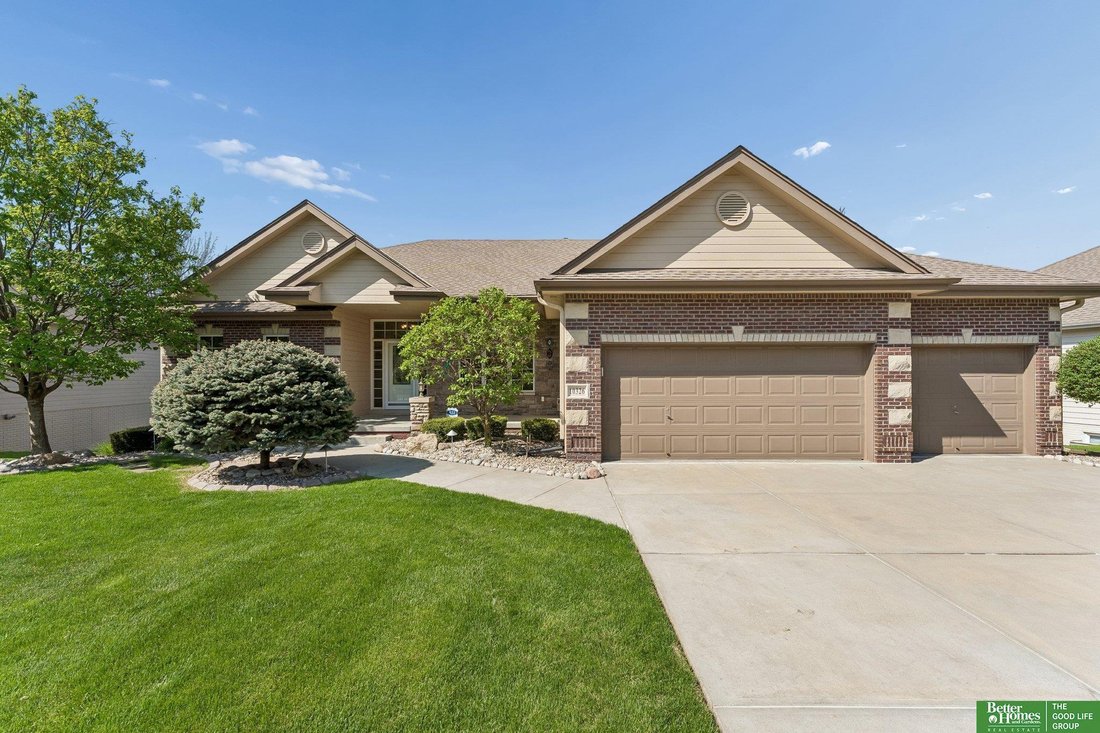 House in Omaha, Nebraska, United States 3 - 17953828