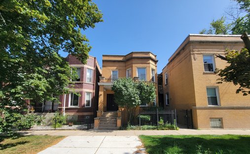 Apartment in Chicago, Illinois, United States 1