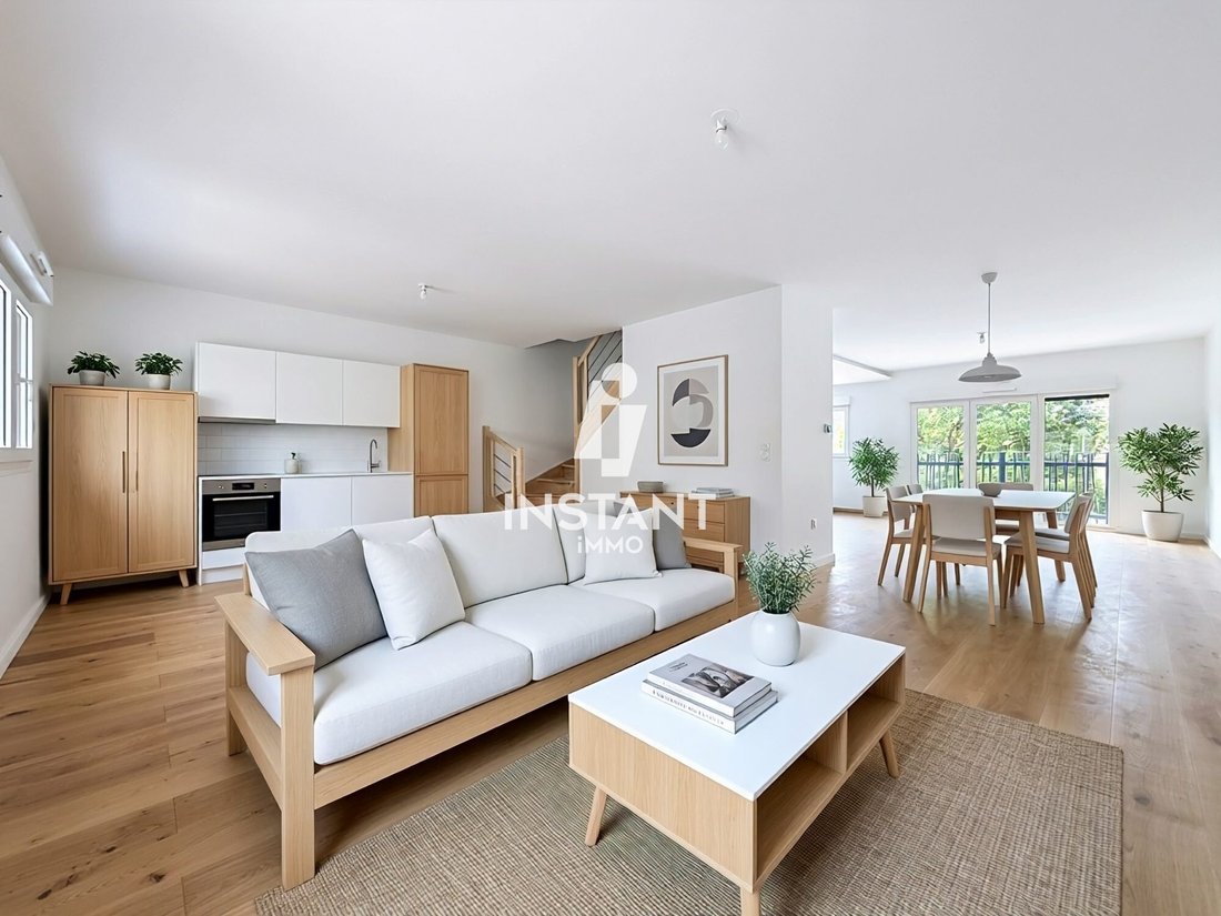 House in Neuilly-Plaisance, Ile-de-France, France 5 - 18323650