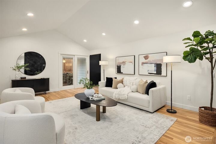 House in Bellevue, Washington, United States 5 - 18323873