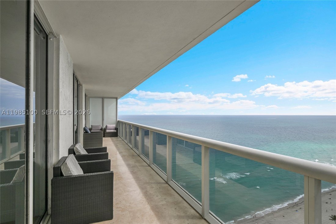House in Hallandale Beach, Florida, United States 2 - 17667606