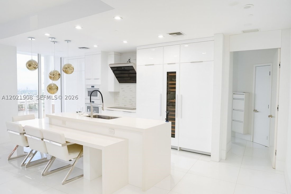 House in Miami, Florida, United States 5 - 17981062
