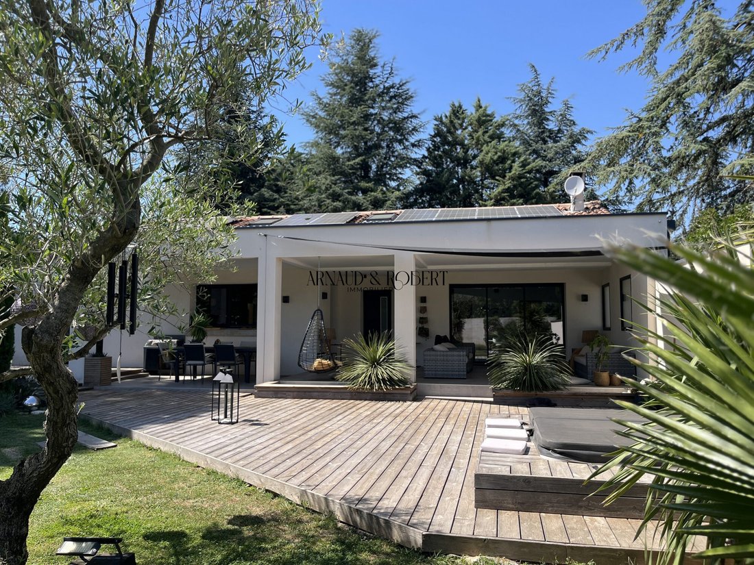 Villa in Allan, Auvergne-Rhône-Alpes, France 2 - 18323643