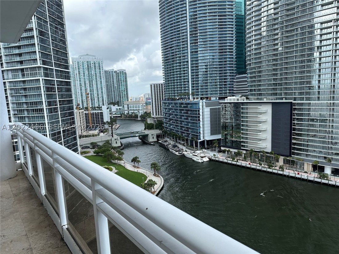 House in Miami, Florida, United States 1 - 17981058