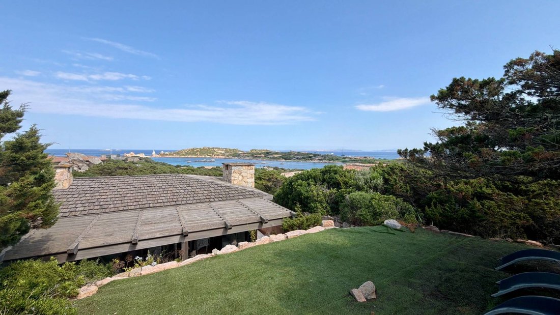 Villa in Razzoli Island, Sardinia, Italy 1 - 18323460