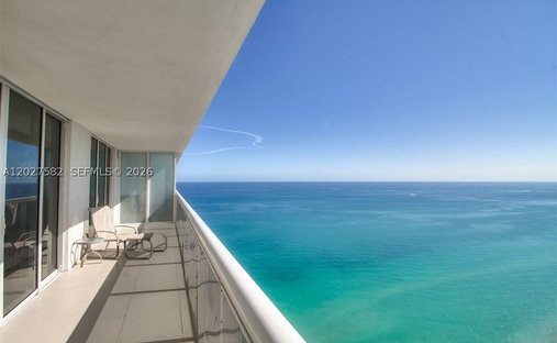 Casa en Hallandale Beach, Florida, Estados Unidos 1