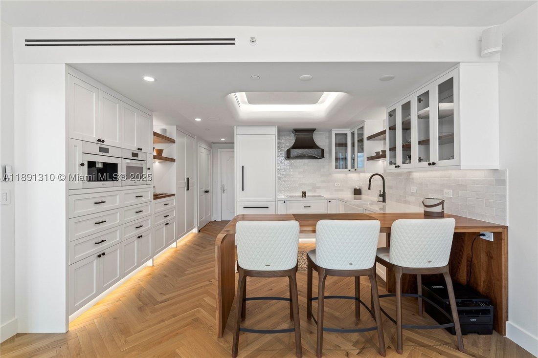 House in Miami, Florida, United States 2 - 16535627