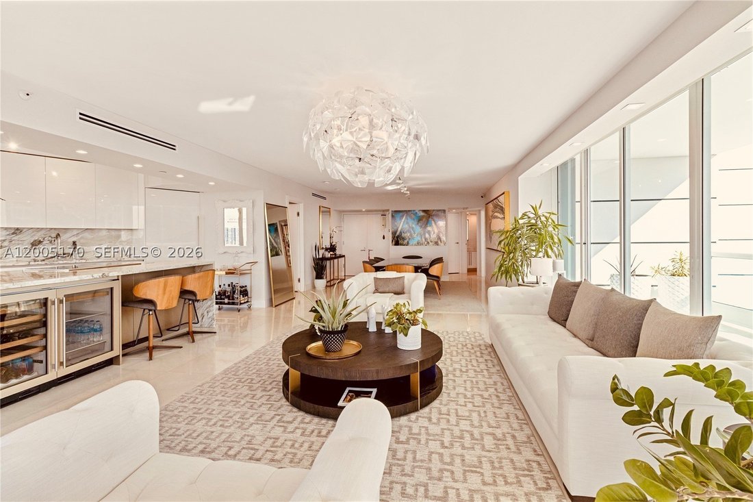 House in Miami, Florida, United States 5 - 17801459