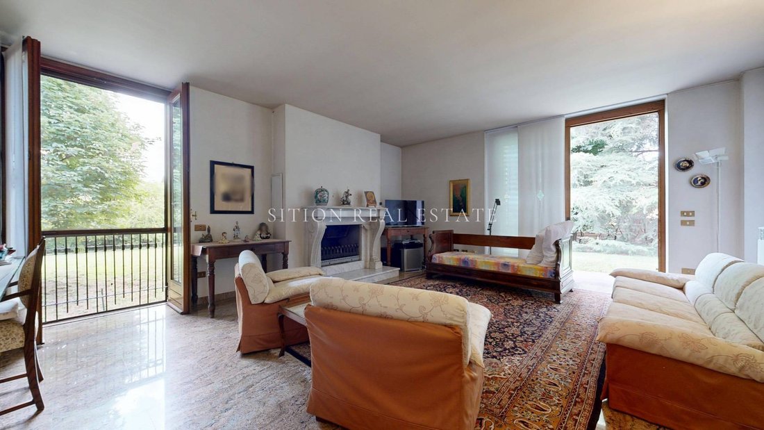 Villa in Dairago, Lombardy, Italy 1 - 18323447