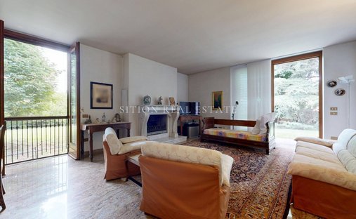 Villa in Dairago, Lombardy, Italy 1