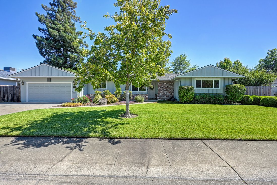Sacramento, California, United States 1 - 18323837