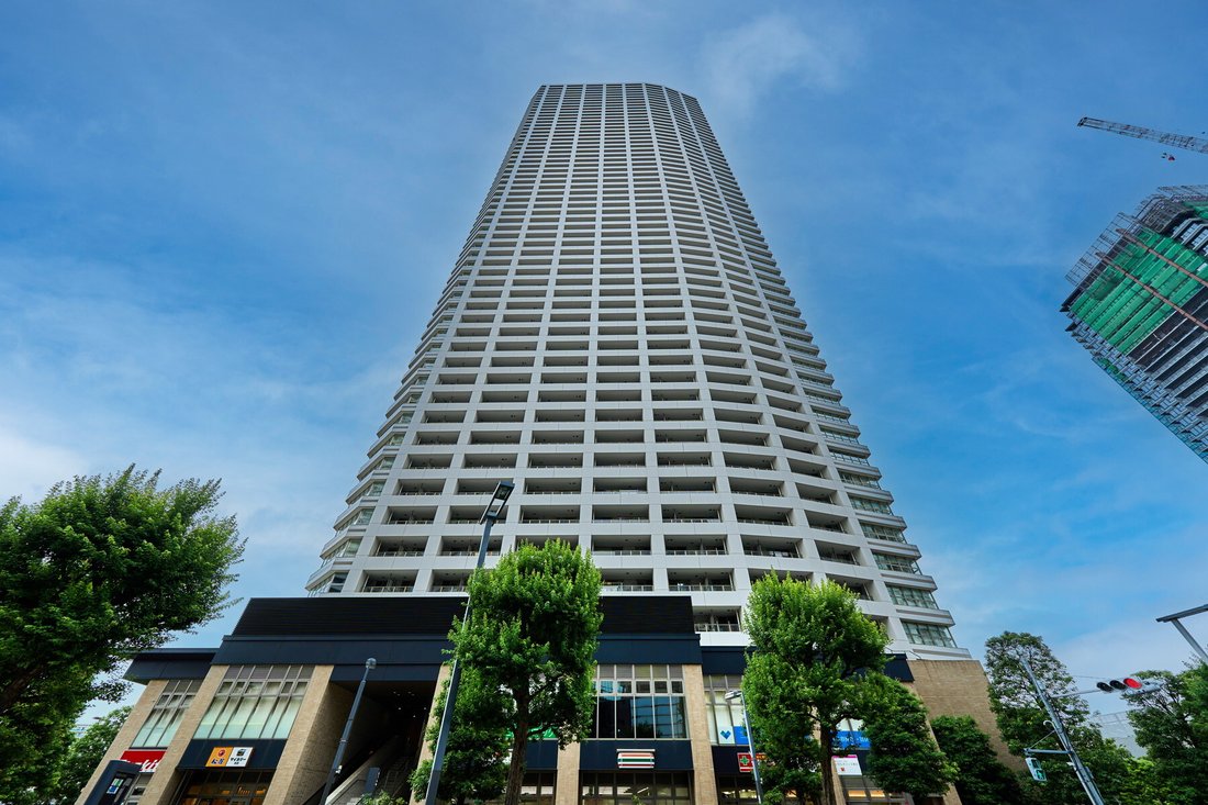 Condo in Shinjuku City, Tokyo, Japan 1 - 18323833