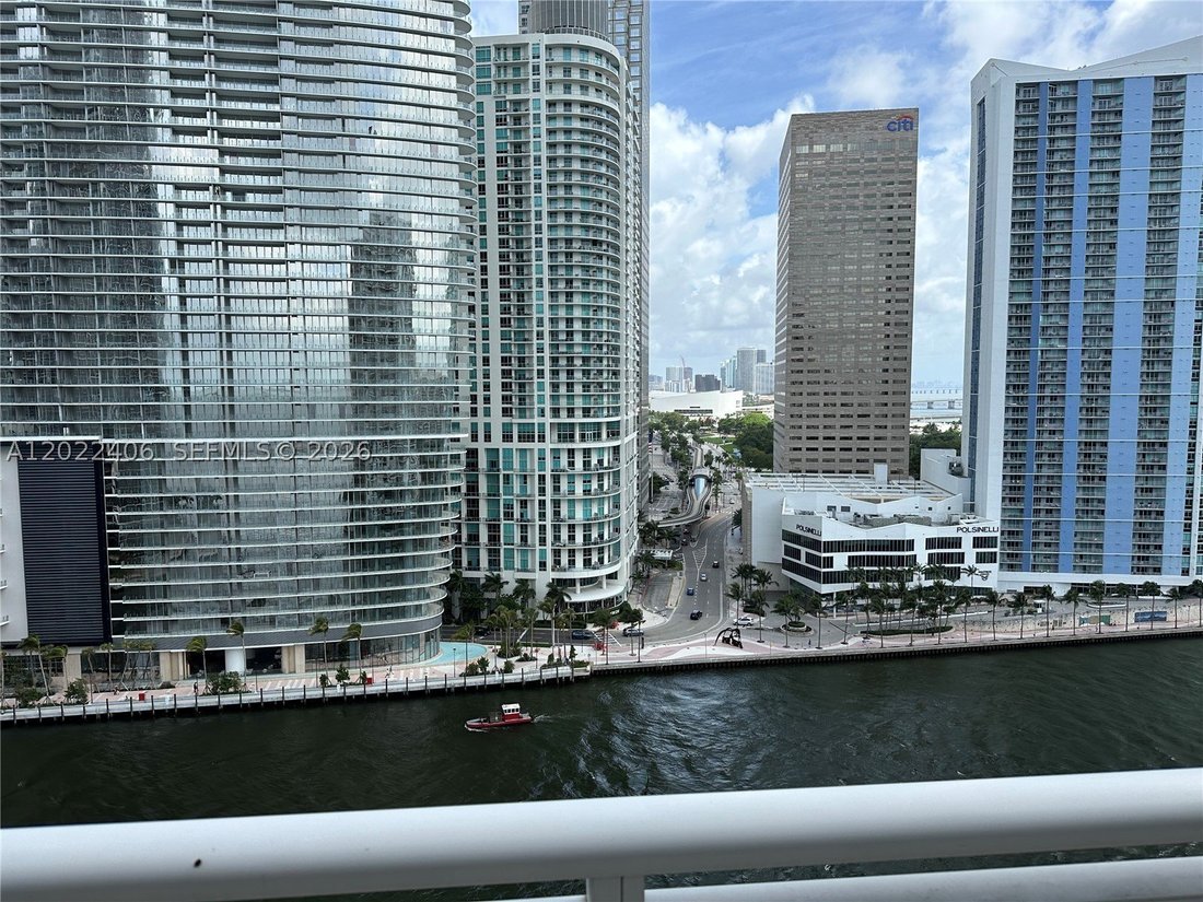 House in Miami, Florida, United States 3 - 17981058