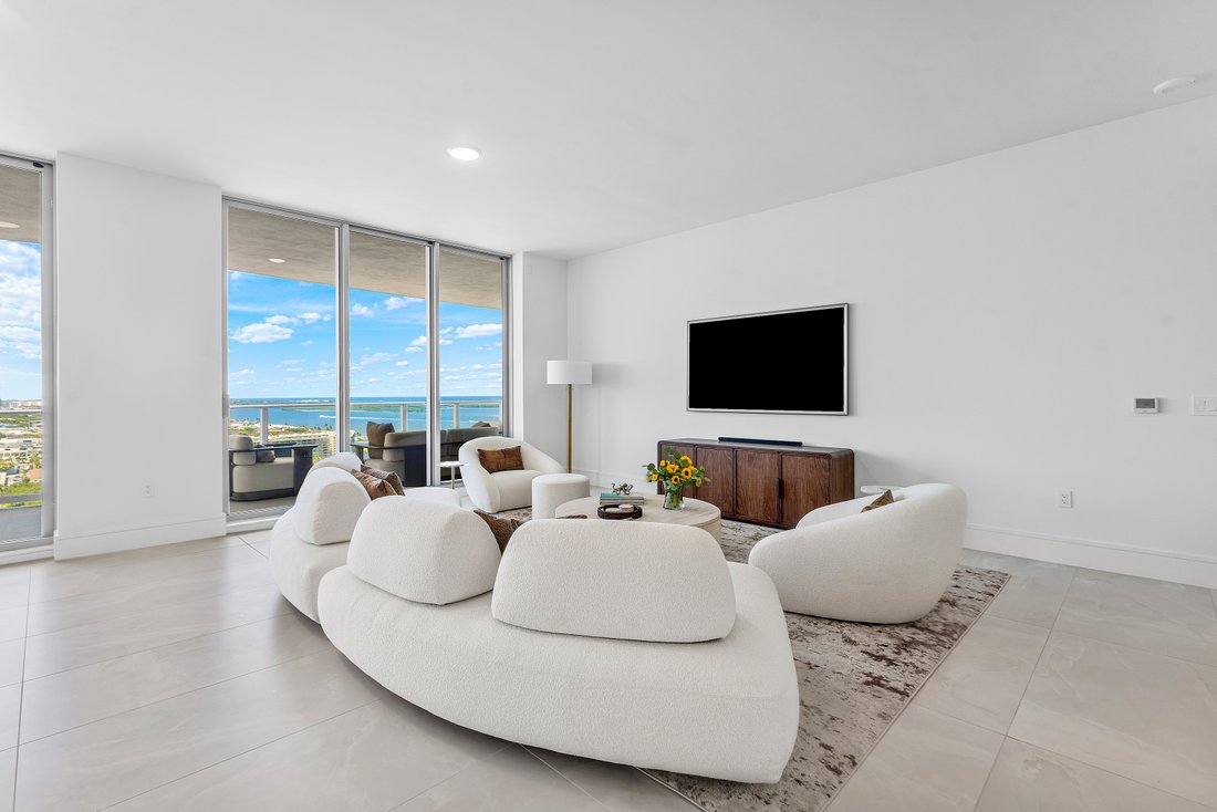 Condo in Lake Park, Florida, United States 5 - 18323887