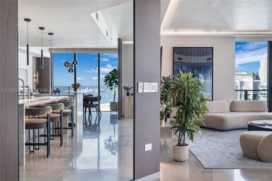 House in Miami, Florida, United States 1 - 17801464