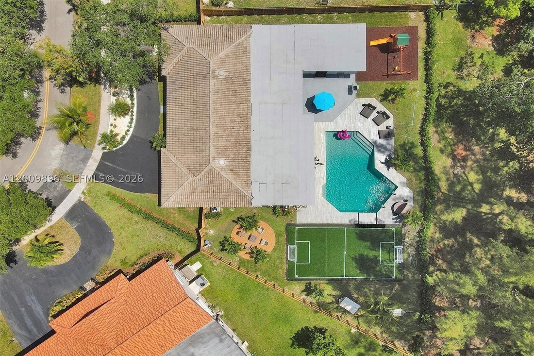 House in Plantation, Florida, United States 5 - 17826036