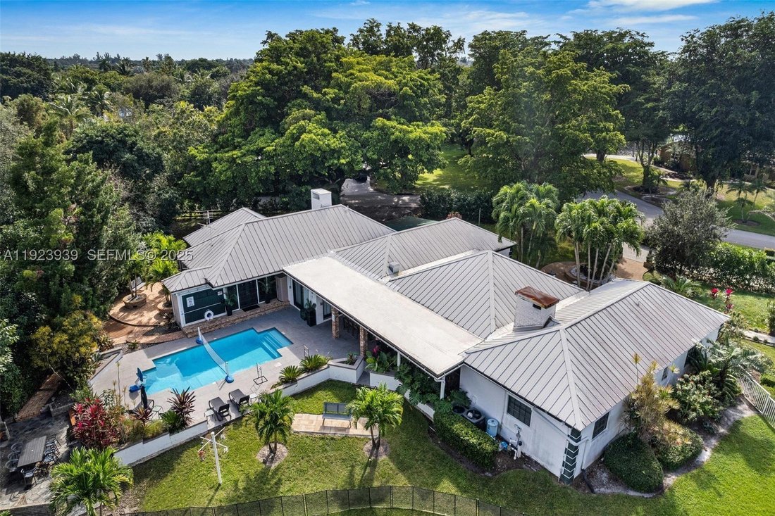 House in Davie, Florida, United States 1 - 16758845