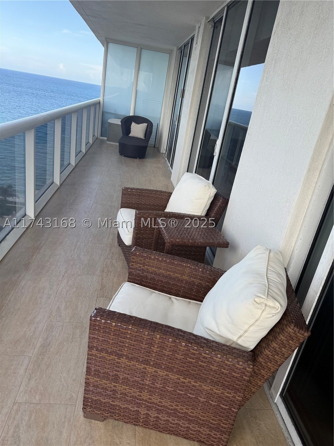 House in Hallandale Beach, Florida, United States 2 - 15239342