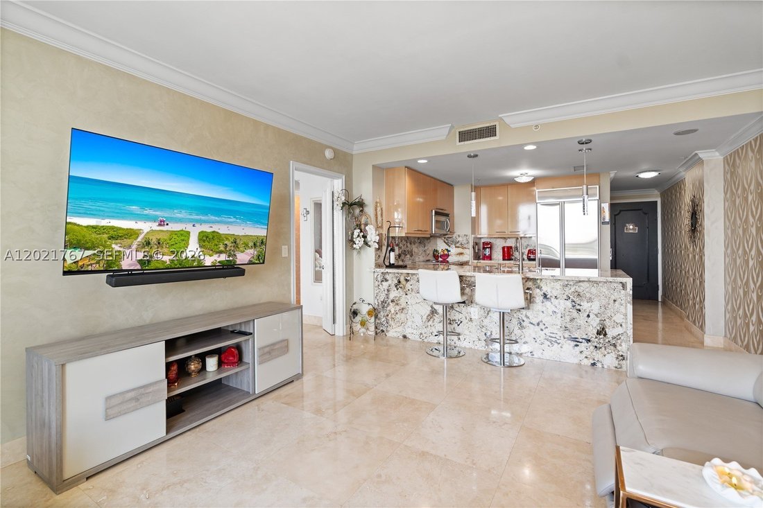 House in Miami, Florida, United States 5 - 17971394