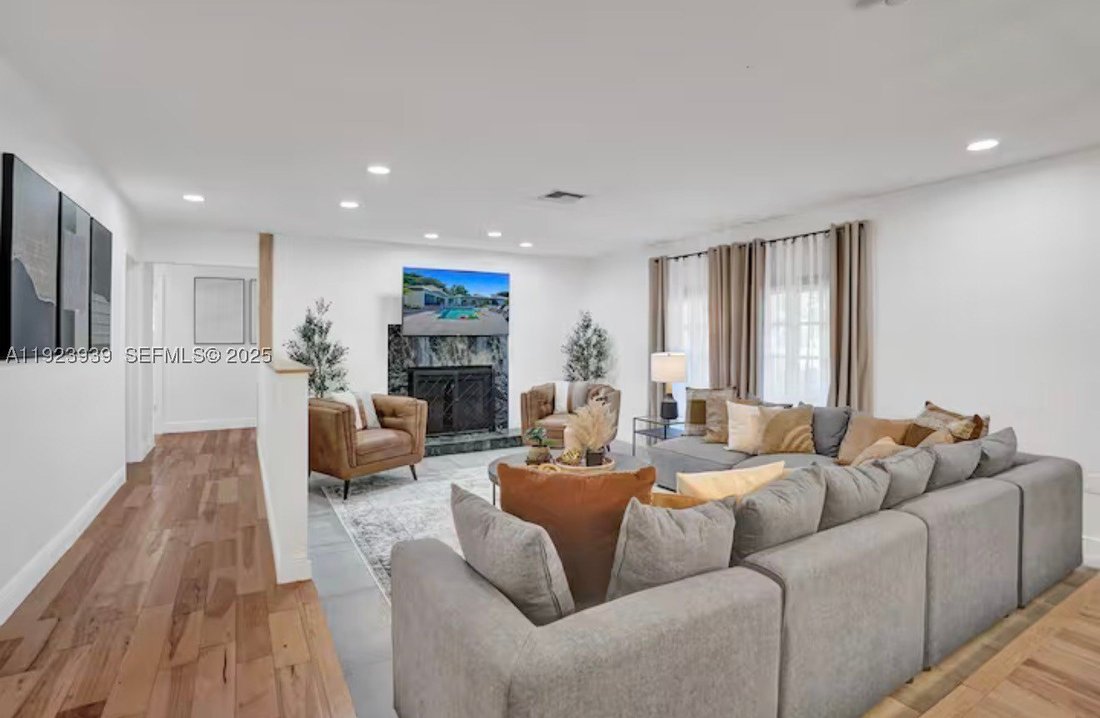 House in Davie, Florida, United States 5 - 16758845