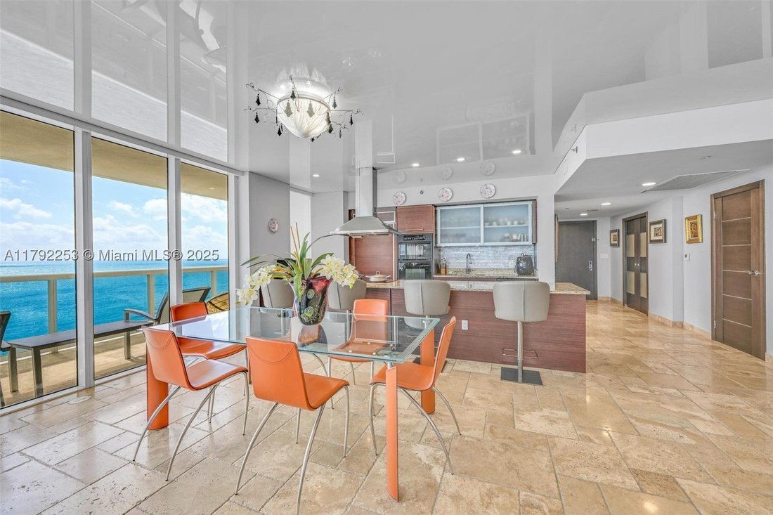 House in Hallandale Beach, Florida, United States 4 - 15597917
