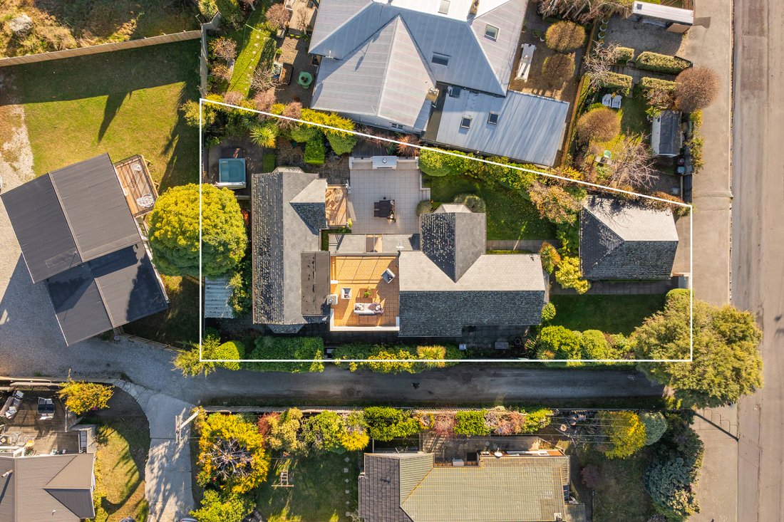 House in Queenstown, Otago, New Zealand 4 - 18323581