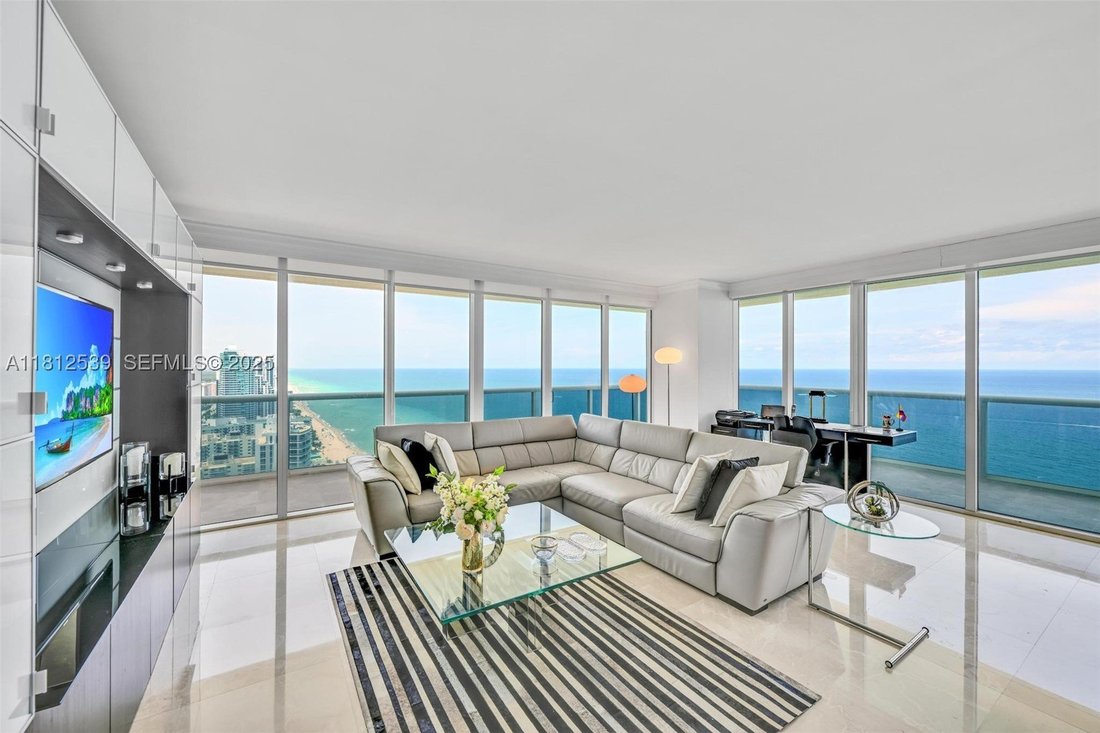 House in Hallandale Beach, Florida, United States 1 - 15753666