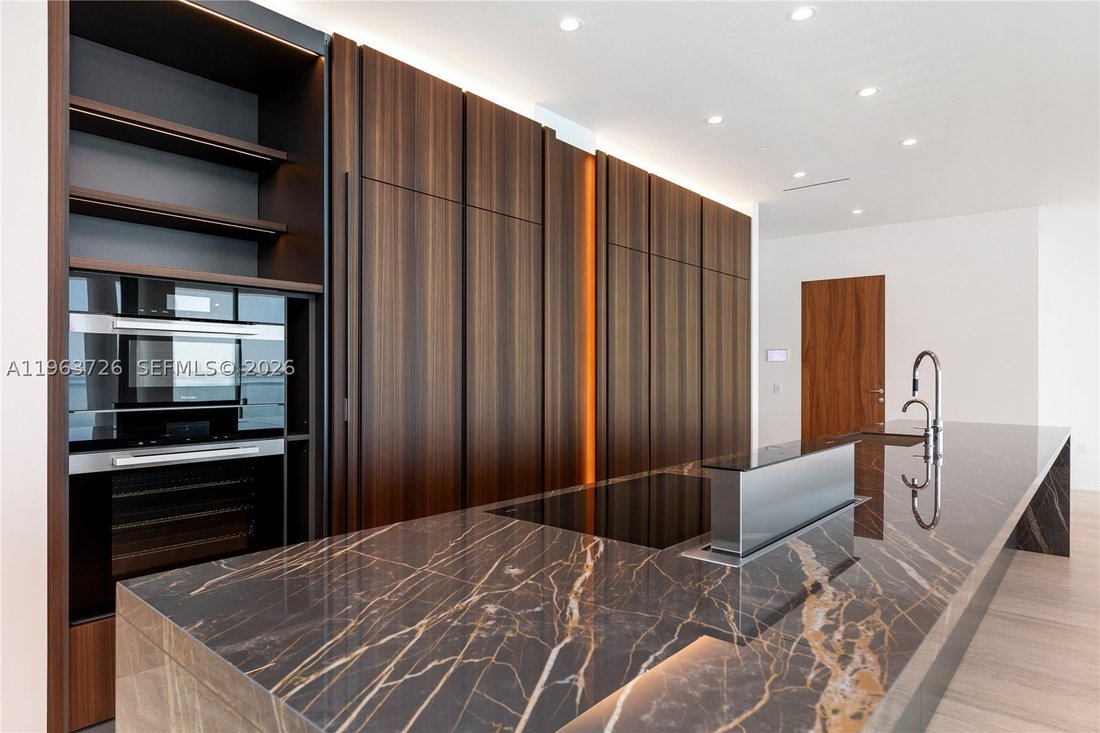 House in Miami, Florida, United States 4 - 18323625