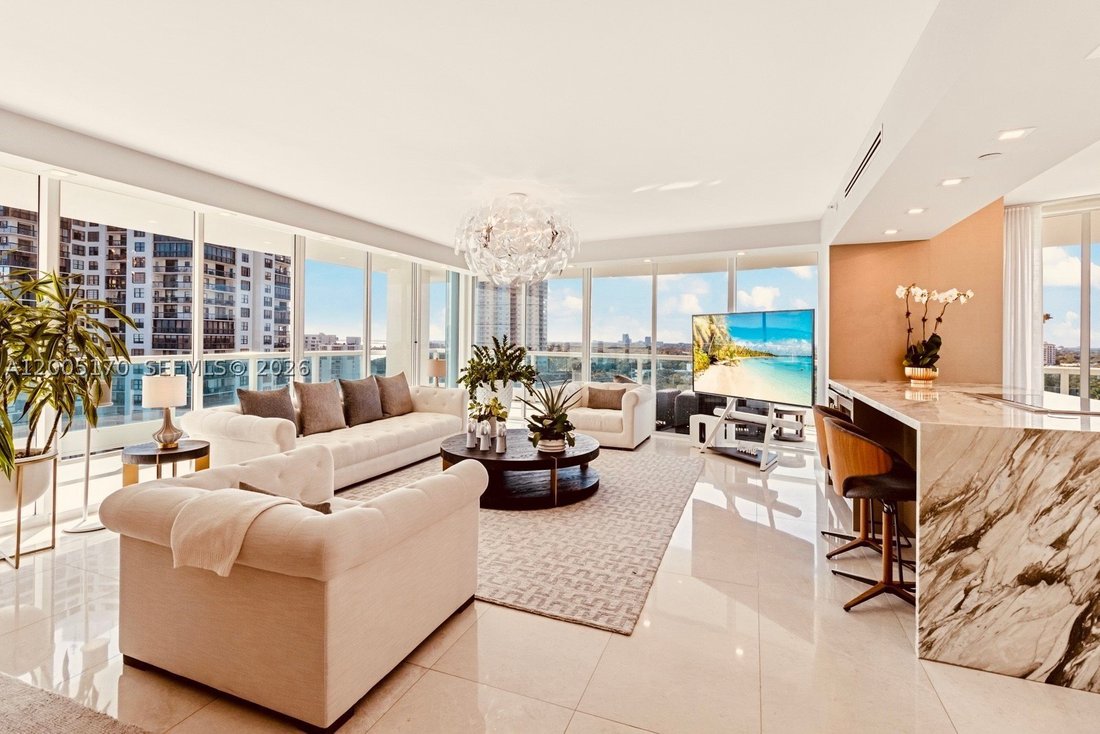 House in Miami, Florida, United States 3 - 17801459