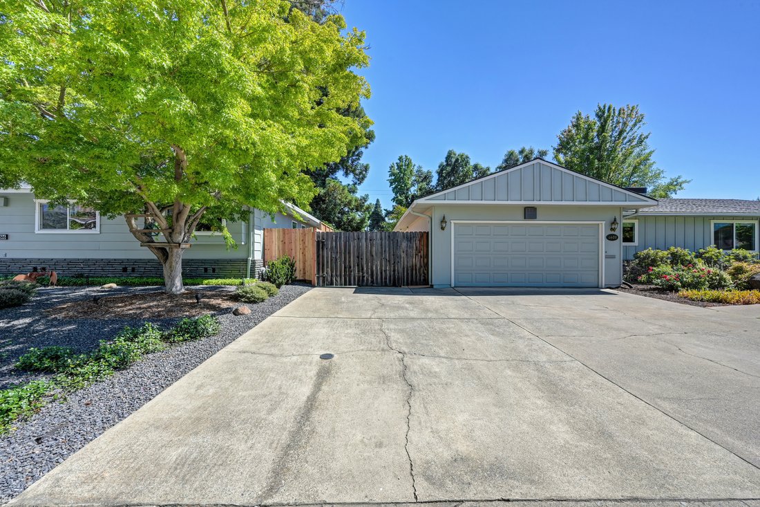 Sacramento, California, United States 2 - 18323837