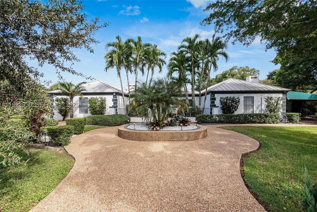 House in Davie, Florida, United States 2 - 16758845
