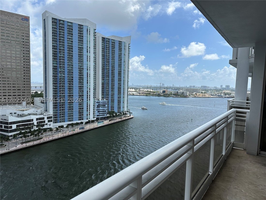 House in Miami, Florida, United States 5 - 17981058